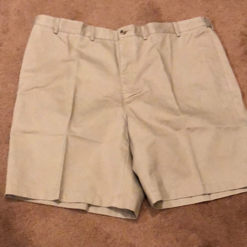 Lands End shorts. Men’s size 46 waist